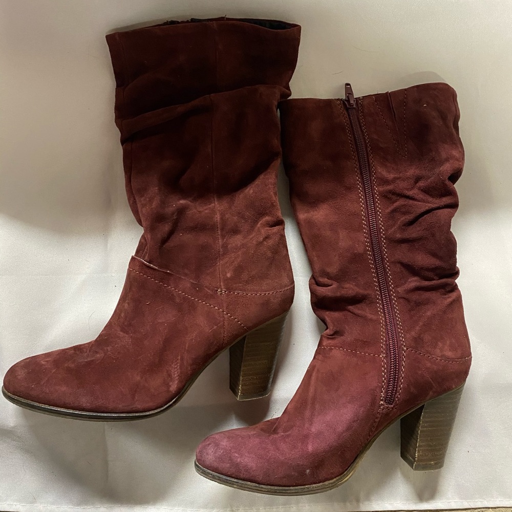 Steve Madden mid-calf boot